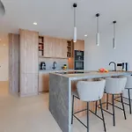 Luxury 3 Bdrm With Private Pool And Stunning Sea Views Lägenhet Marbella