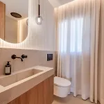 Lägenhet Luxury 3 Bdrm With Private Pool And Stunning Sea Views