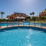 Lägenhet Luxury 3 Bdrm With Private Pool And Stunning Sea Views
