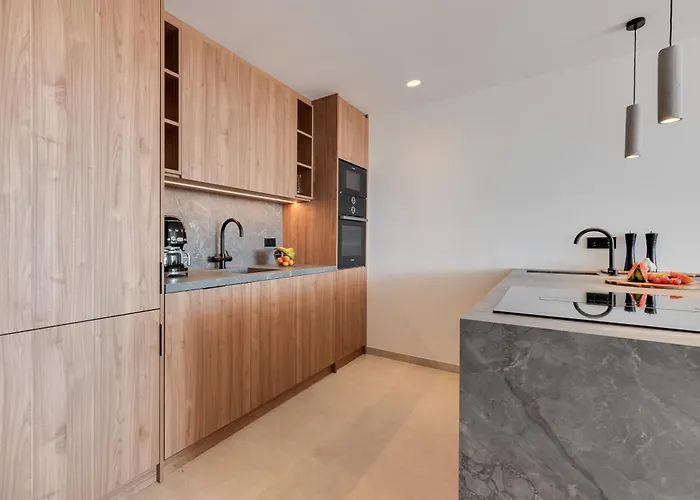Luxury 3 Bdrm With Private Pool And Stunning Sea Views * Marbella