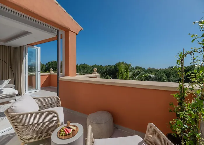 Luxury 3 Bdrm With Private Pool And Stunning Sea Views Apartament Marbella