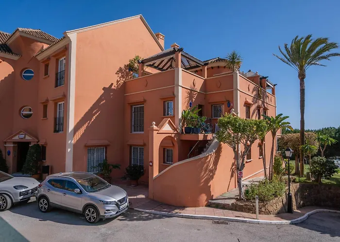 Luxury 3 Bdrm With Private Pool And Stunning Sea Views Marbella